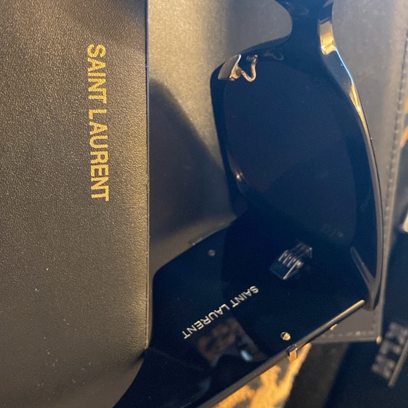 Saint Laurent SLM119F BLAZE 001 Black Oversized Cat Eye Women Sunglasses - Picture 9 of 17